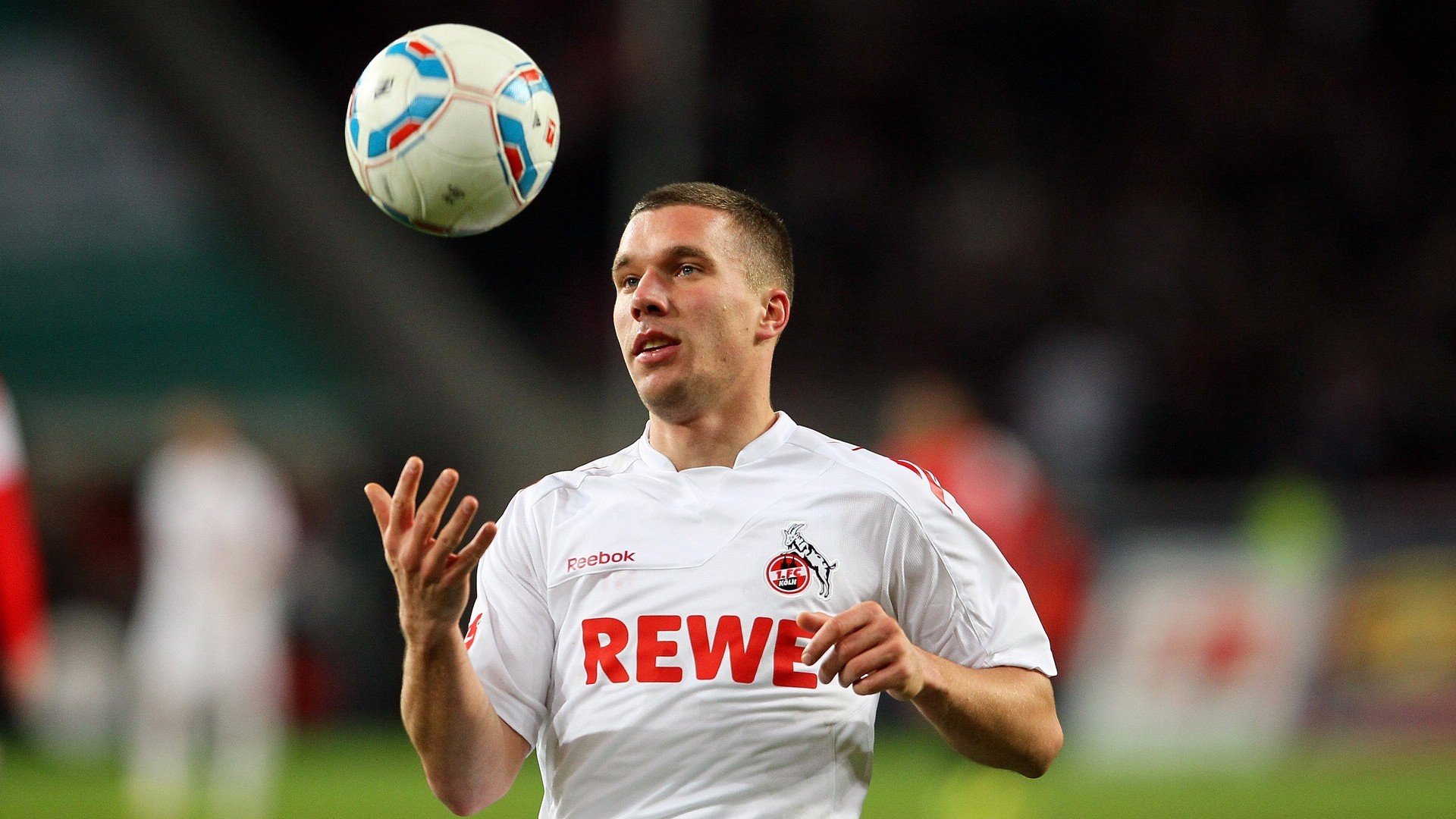 kaiyun体育app-法甲新星崛起：未来足球的希望！，法甲新logo